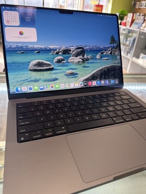 MacBook Pro M1 Pro 32GB 1T  perfect condition