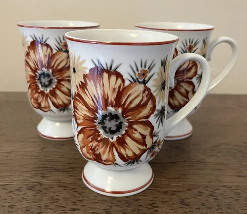 (Set of 3) Vintage Royal Domino Mountain Wood Mugs 8oz In EXCELLENT CONDITION