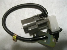 Engine Crankshaft Position Sensor Connector Standard S-670