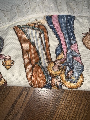 Blessed Nativity tree skirt Dimensions cross stitch Kit 8379 Completed Finished - Picture 5 of 7