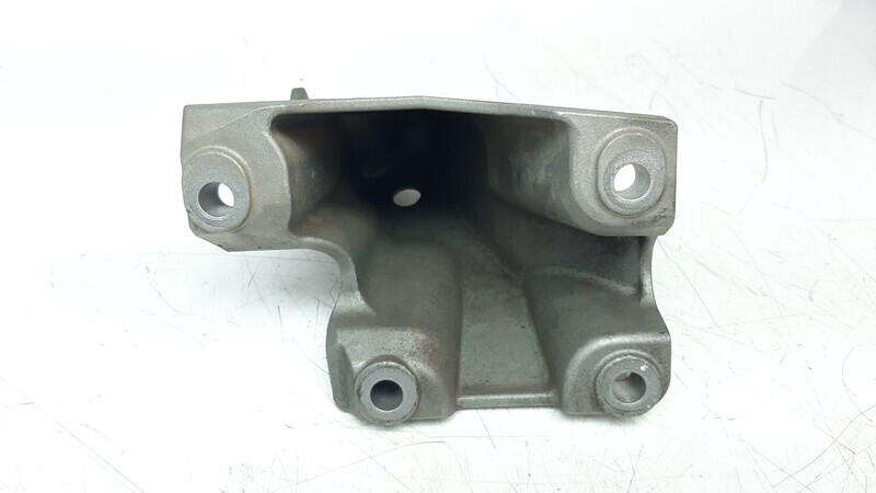 7L6199308D engine mounting bracket lh for PORSCHE CAYENNE (TIPO 