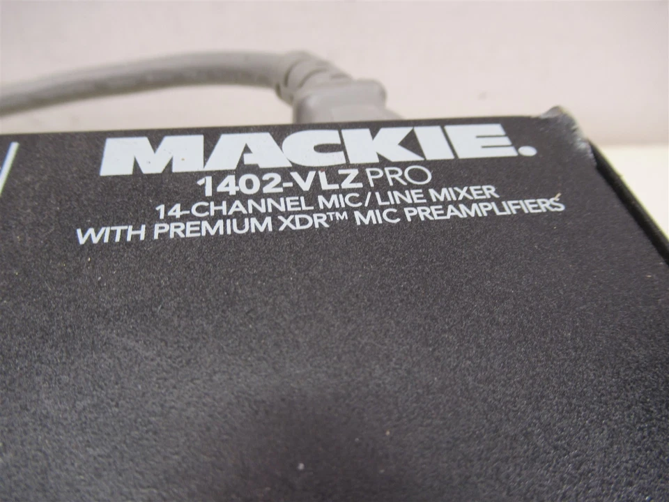 Mackie 1402-VLZ Pro 14-Channel Mic/Line Mixer with SDR Preamplifiers Board - Image 2 of 4
