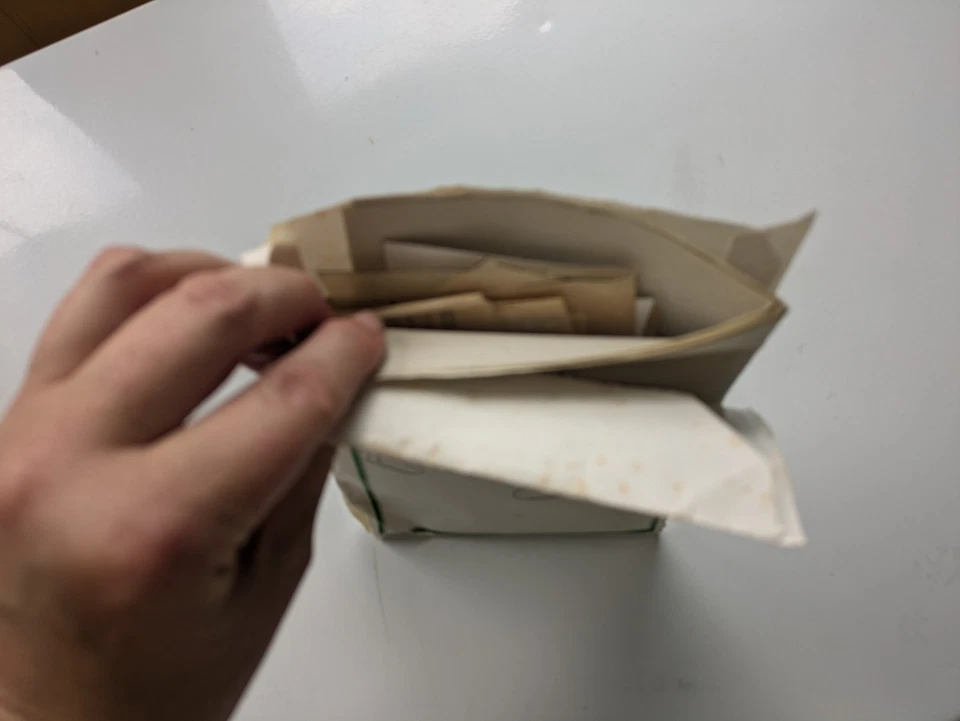 Lot 3 GREEN PEPPER Sewing Patterns New Uncut Polar Socks, Gaiters, Running Suit - Image 2 of 4