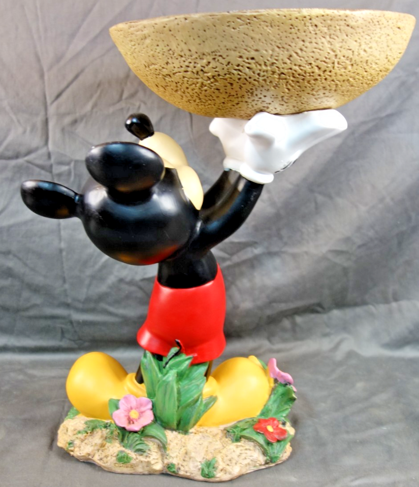Mickey Mouse Bird Bathnull