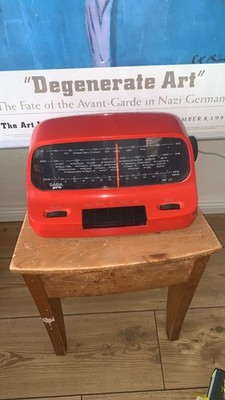 SABA Pro RF21 H Vintage-Radio Rot einwandfrei laufend sehr gepflegt