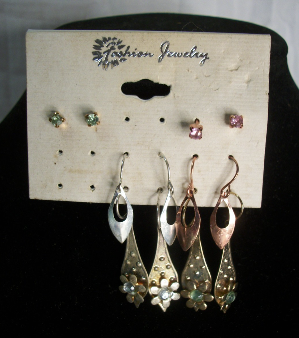 6-Piece Stud and Dangle Earring Set – Trendy & Versatile Styles
