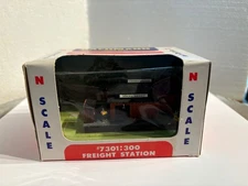 N Scale Bachmann Freight Station #7301 (25-836)