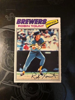 1977 O-Pee-Chee - Robin Yount #204 HOF mint (gradable)