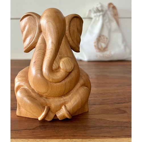 Odisri handgeschnitzte Ganesha Skulptur - 5,5 Zoll Kirschholz - Bild 1 von 10