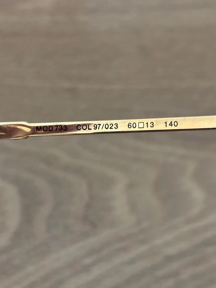 Lunettes de Soleil Vintage Cazal Modèle 733  - Photo 4/4