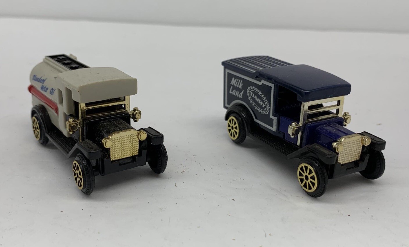 Vintage DieCast Car Milk Land Standard Motor Oil NO.607612 High Speed