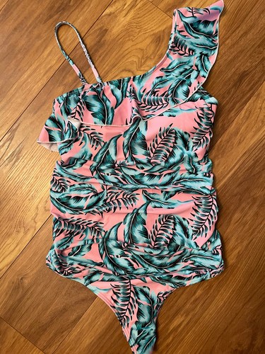 Summer Mae padded one piece maternity swimsuit Large. New