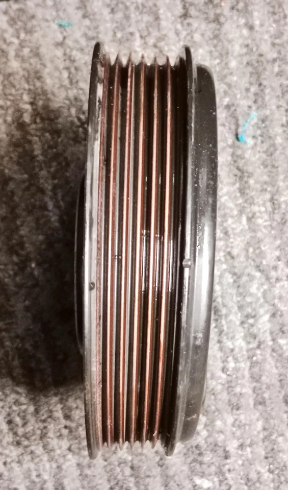 SEAT IBIZA 2019 POLEA EJE CIGÜEÑAL 04C105243AA Foto 3 de 4