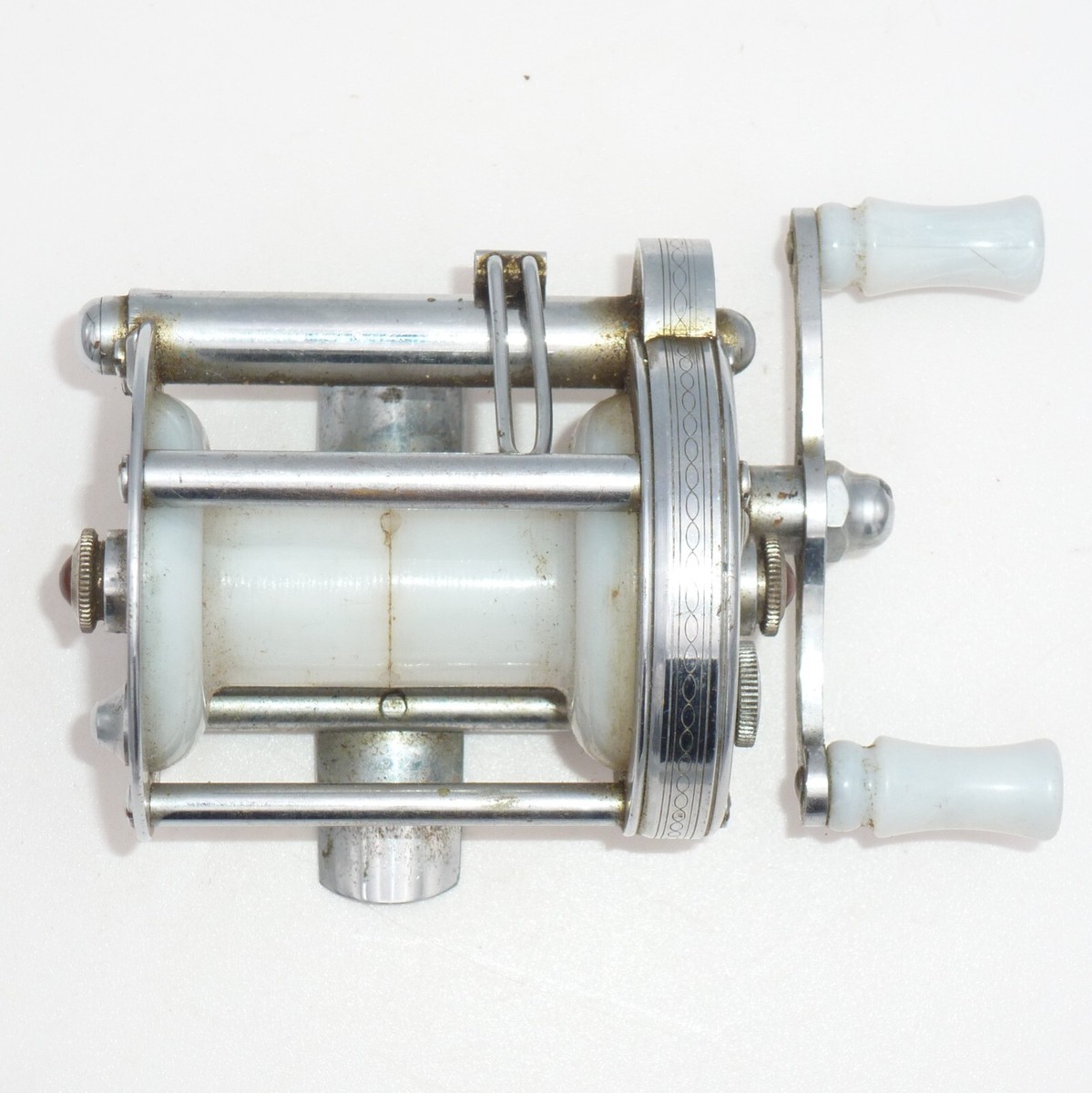 Bit Scarce, Circa-1946-47, Pflueger Summit 1993L with
