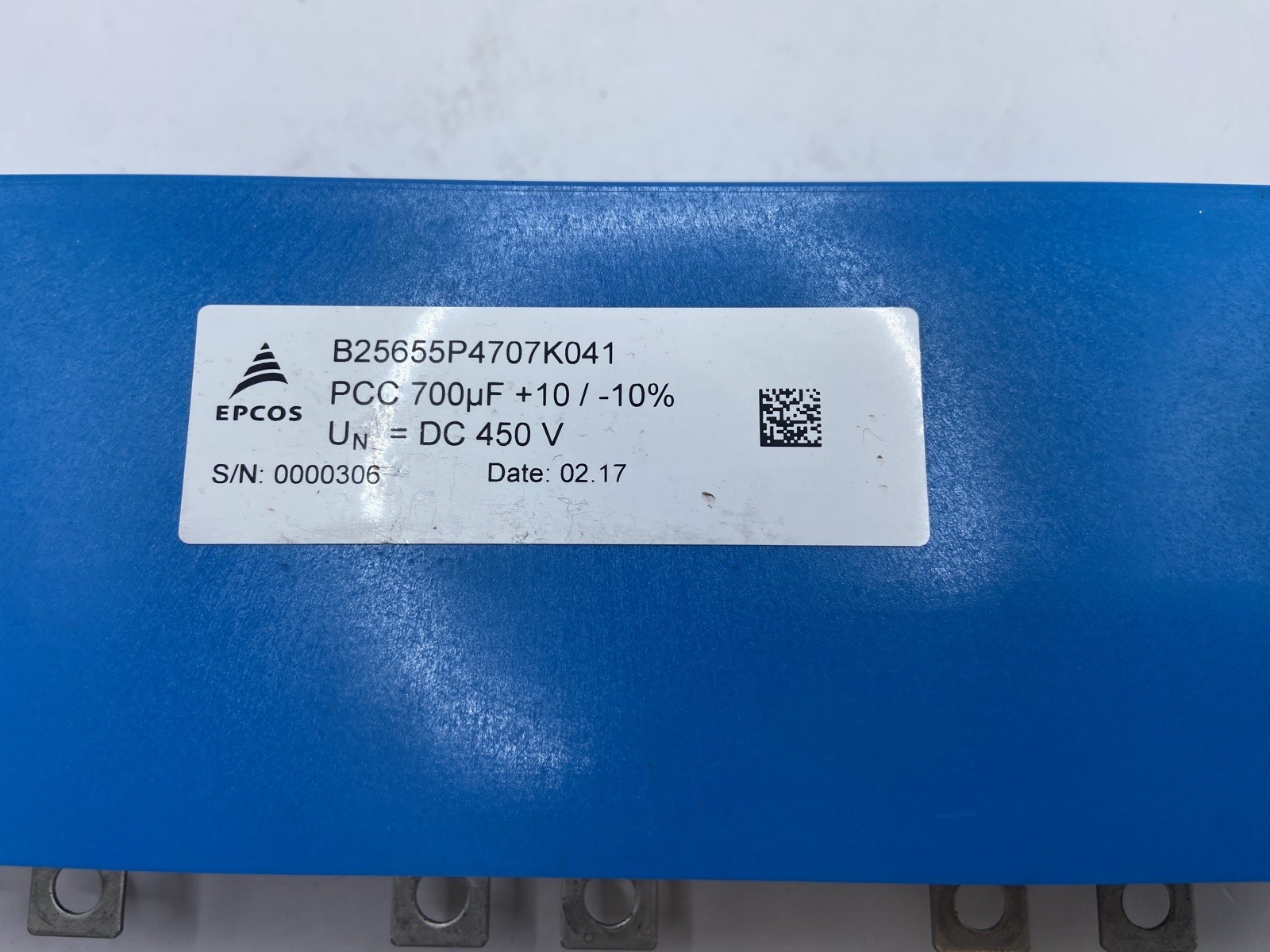 **LOT OF 4**  Epcos B25655P4707K041 Film Capacitor PCC 700 uF DC 450V