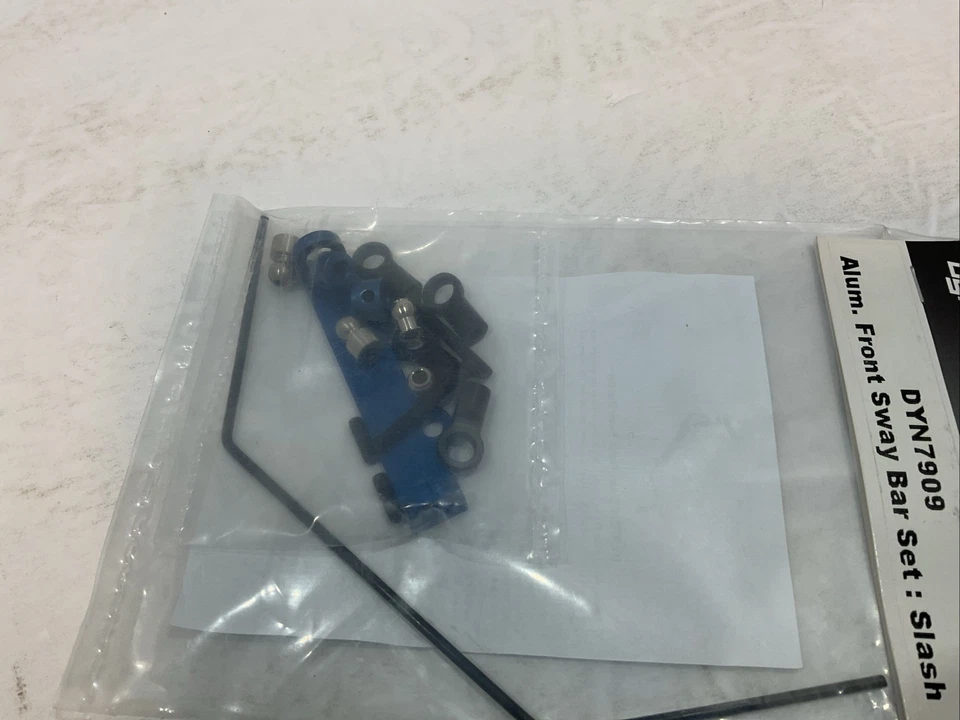 Lot of 2 Dynamite DYN7909 Aluminum Front Sway Bar Set for Traxxas Slash R/C - Image 3 of 4