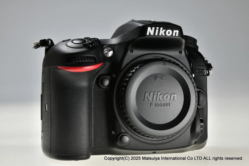 NIKON D7200 24.2MP Digital Camera Body Shutter Count 1089 Excellent - Image 2 of 4