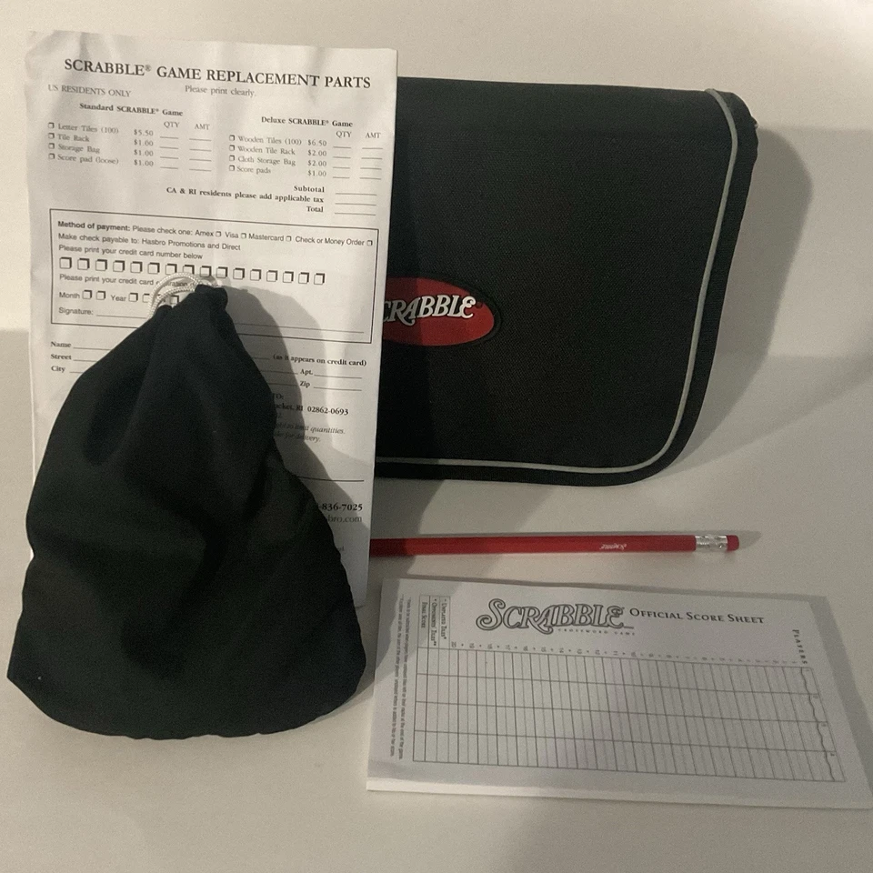 SCRABBLE DELUXE TRAVEL EDITION Board Game Family Road Trip Black Zipper Case - Image 2 of 4