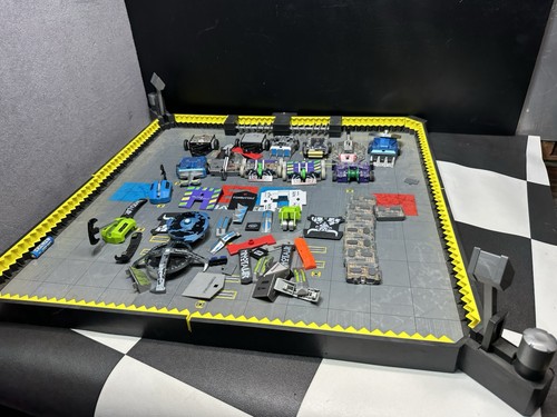 Hexbug Battle Bots Lot Pro Arena Bots Controllers  Big Lot Deal