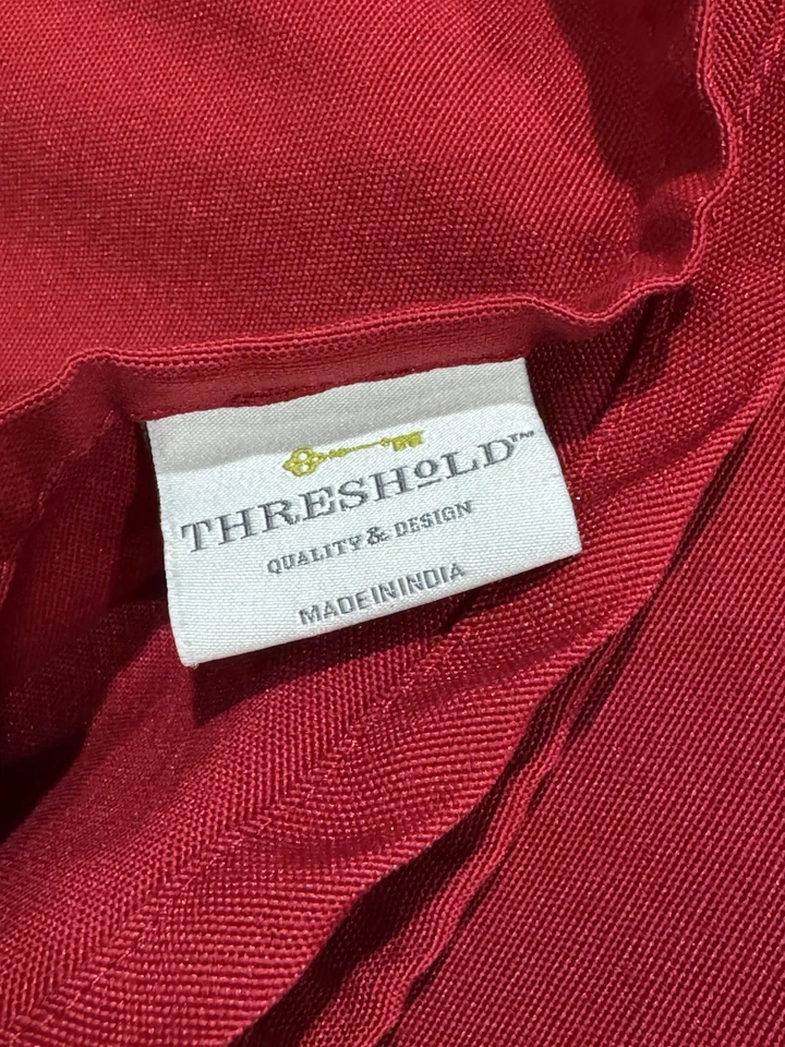 2 THRESHOLD Target Red Cotton Blend Holiday Tablecloth 64” Christmas - Image 2 of 3