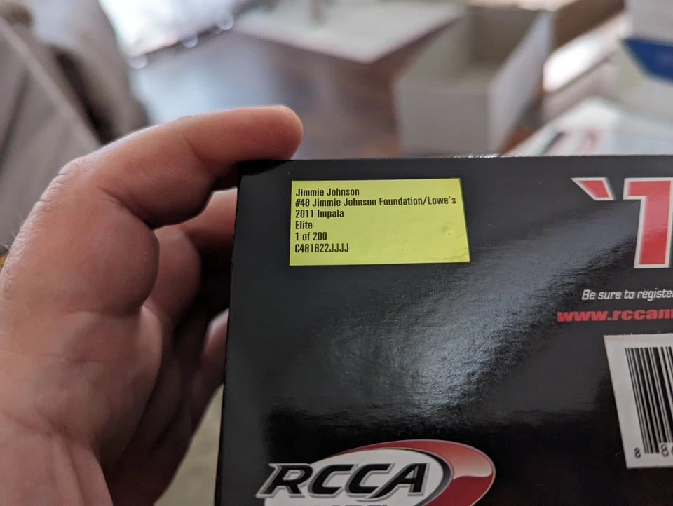 1/24 Fundación Jimmie Johnson 2011 Lowe's/Jimmie Johnson Lionel RCCA Elite... Foto 4 de 4