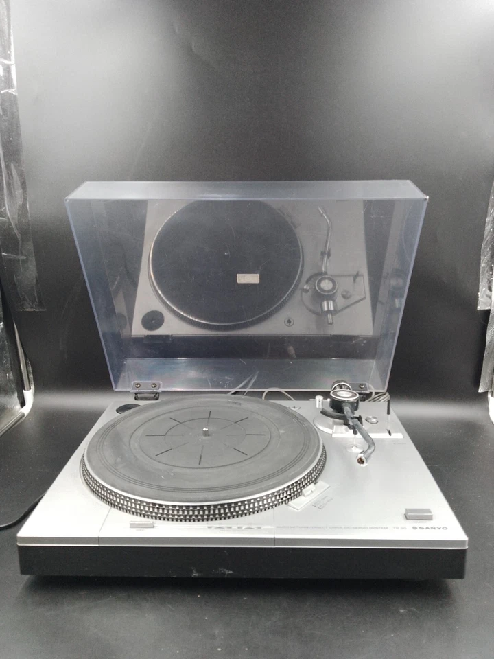 Platine Vinyle SANYO TP-30 Auto Return Direct Drive DC-Servo Japan 100% Work - Immagine 2 di 4