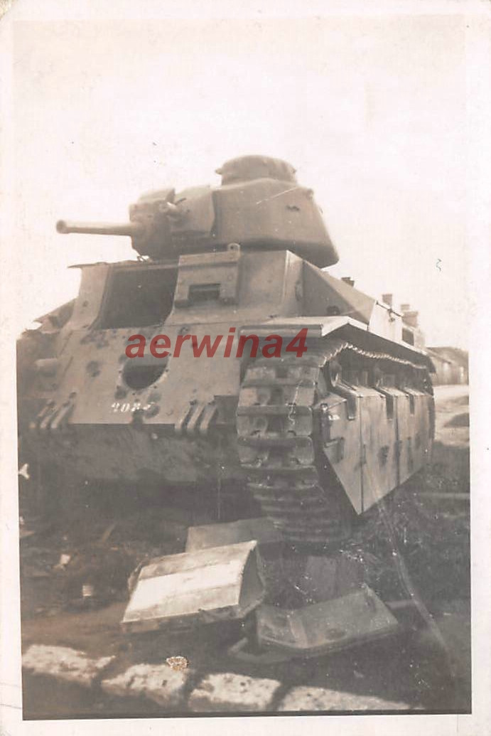 Foto 1 di 2