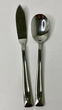 Oneida Lincoln Flatware Sugar Spoon Butter Knife Spreader Lot Of 2