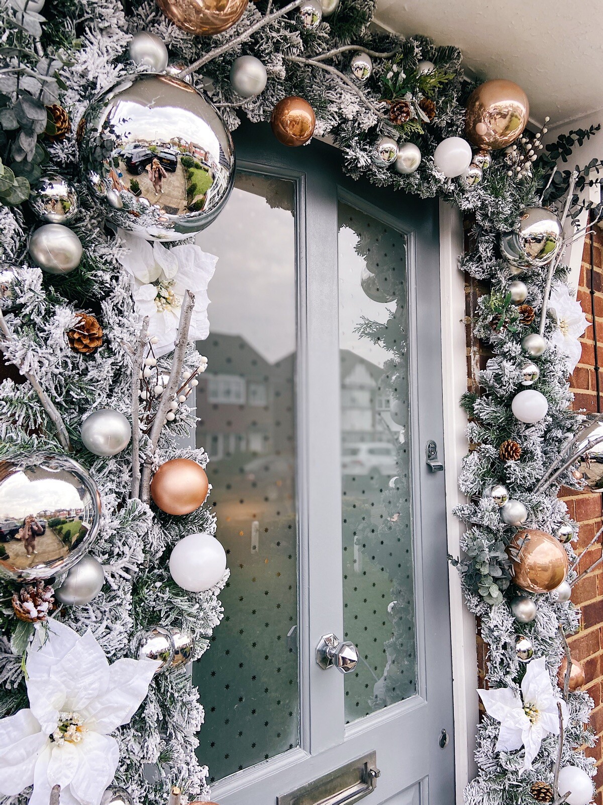 CHRISTMAS DOOR ARCH GARLAND RUNNERS WREATH eBay