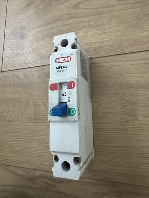 MEM 63 AMP 25kA MCCB MFL631 HAUPTSCHALTER GEFORMTER UNTERBRECHER
