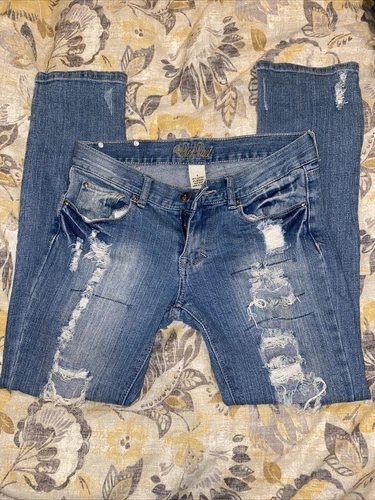 Red Rivet Distressed Jeans