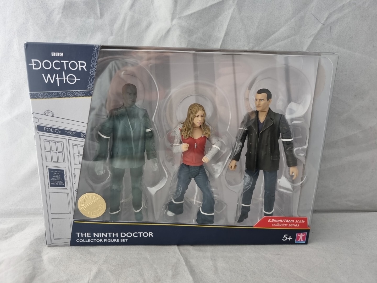 DOCTOR WHO • The Ninth Doctor Limited Edition Collector Figure Set New