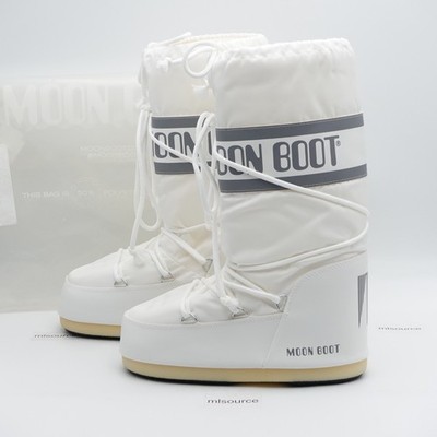 Women's 8-9.5 / EU 39-41 Moon Boot Icon Nylon Winter Snow Boots 14004400-006