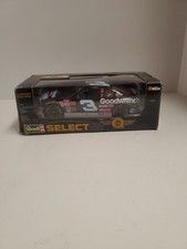 2001 Dale Earnhardt GM Goodwrench Service Oreo 1/24 Revell Select Nascar Diecast