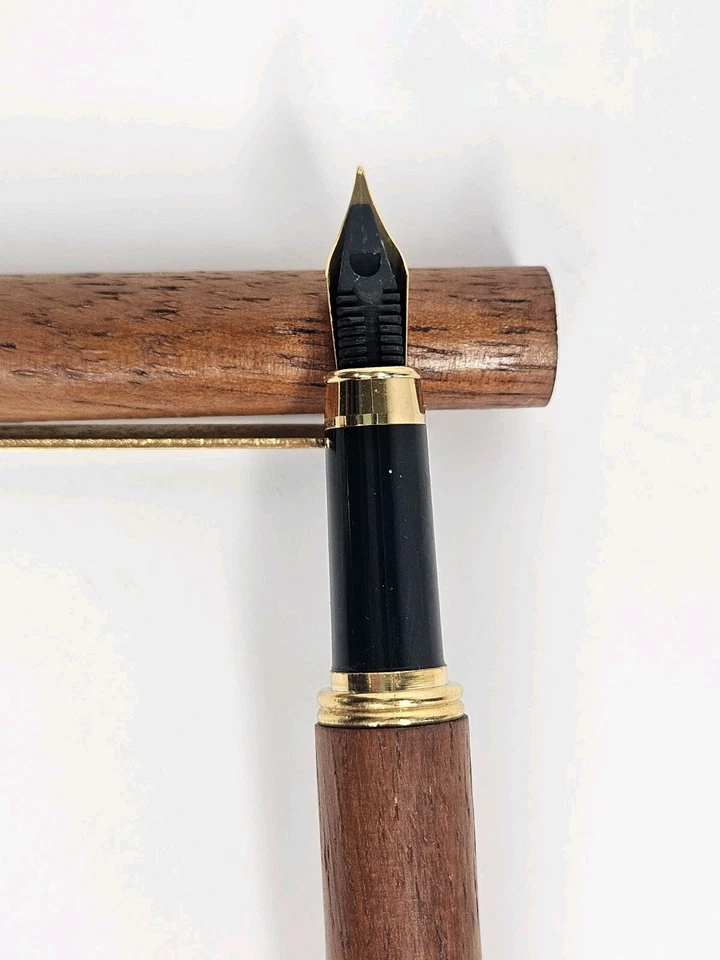 Pluma Estilográfica Hawaiana Madera KOA Tradicional Hecha a Mano por Wes K. Teruya Foto 4 de 4