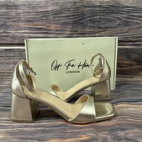 Off The Hook London Gold Leather Sandal Heels Size 6 NWT Boxed