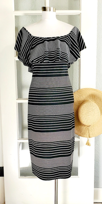 Romeo & Juliet Black & white stripe off the shoulder stretchy knit dress Sm | eBay Romeo & Juliet Black & white stripe off the shoulder stretchy knit dress Sm | eBay
