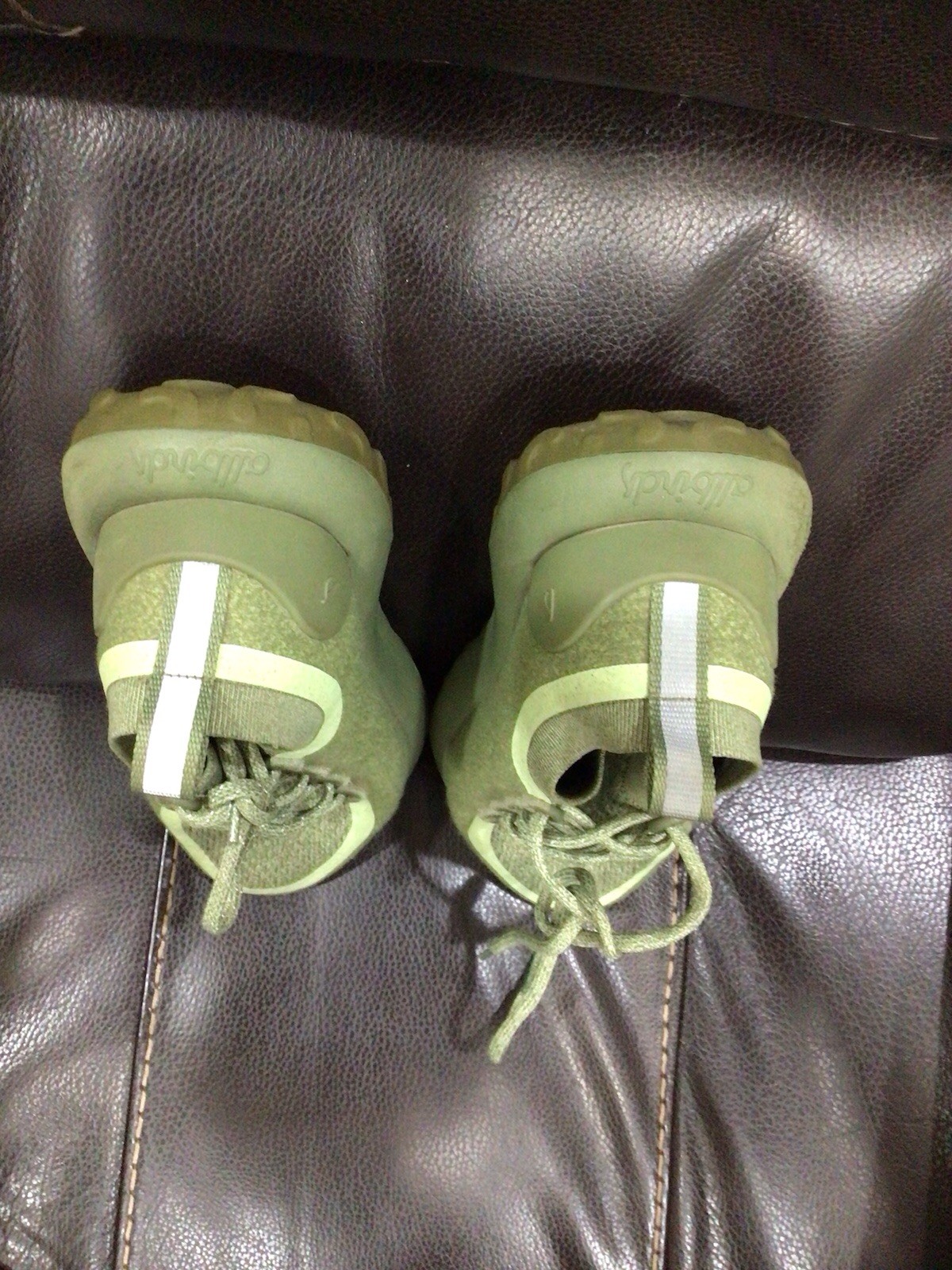 ALLBIRDS Green Trail Runner SWT Sneaker | US Women’s 9.5 EUC Superfine Wool