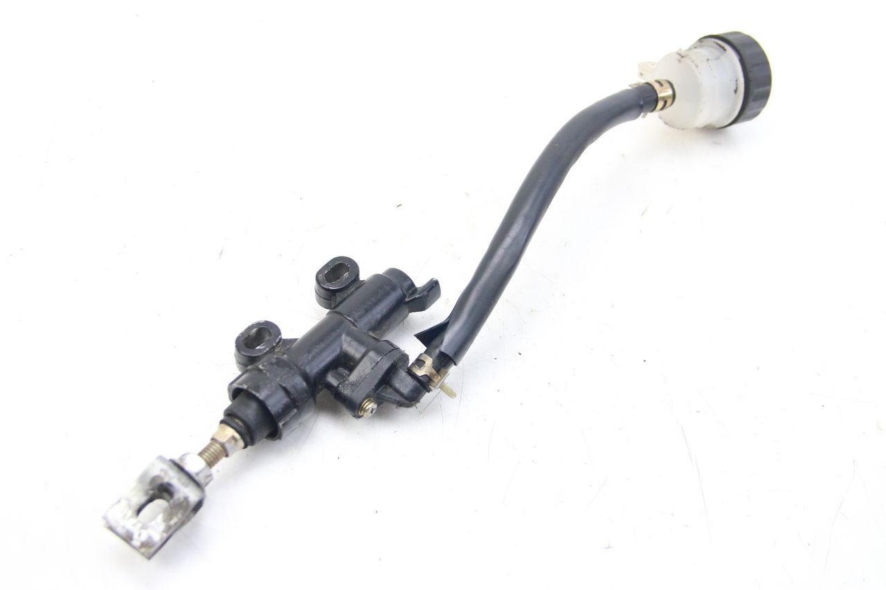 REAR BRAKE MASTER CYLINDER - PEUGEOT XP6 50 (1997 - 2003)