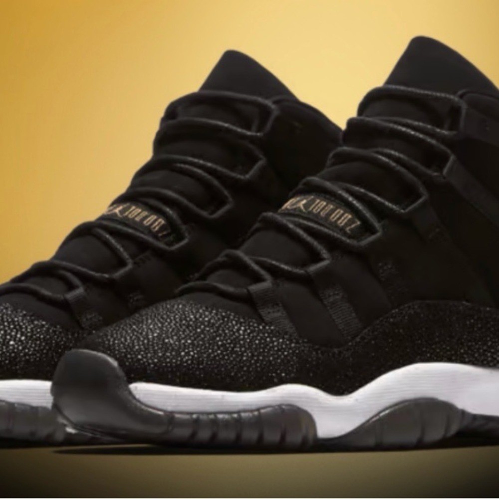 Jordan 11 Retro Heiress Stingray Black Metallic Gold 852625-030 