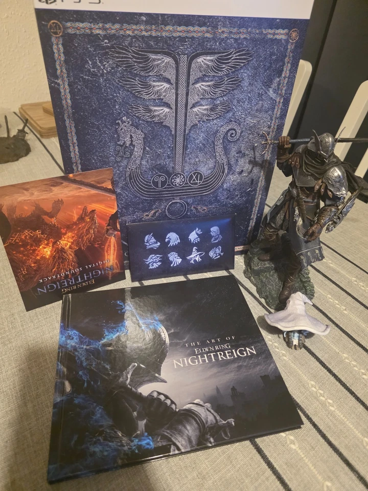 Elden Ring Collector's Edition Statue PlayStation 5 PAL Excellent UK Release, photo 1 of 3