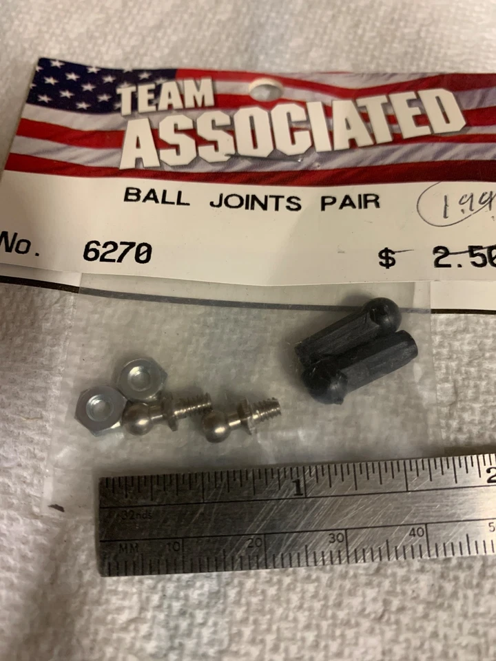 Vintage Team Associated RC10 Ball Joints Pair RC Cars & Trucks New Old Stock - Image 3 of 4