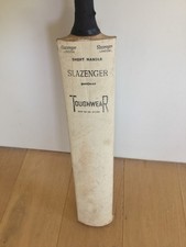 Slazenger "TOUGHWEAR" Short Handle Cricket Bat 85cm 1.018Kg 2 lb 4oz.-Clean bat
