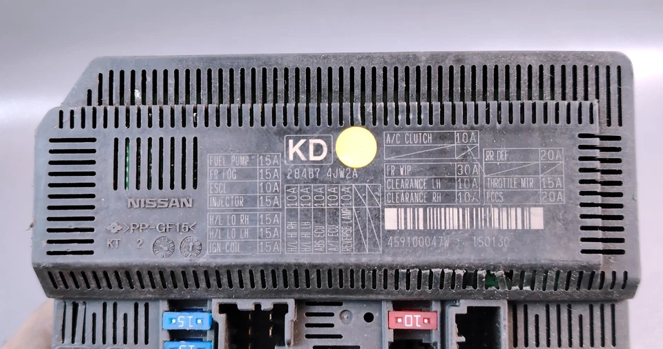 NISSAN NAVARA NP300 FRONTIER D23 IPDM CONTROL MODULE FUSE BOX 284b7 4JW2A - Image 3 of 4