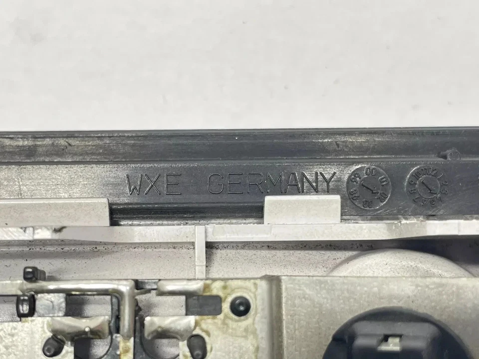 BMW M3 E85 E46 Z4 2000-2006 CONVERTIBLE DOMO DELANTERO LUZ DE LECTURA LÁMPARA Foto 4 de 4