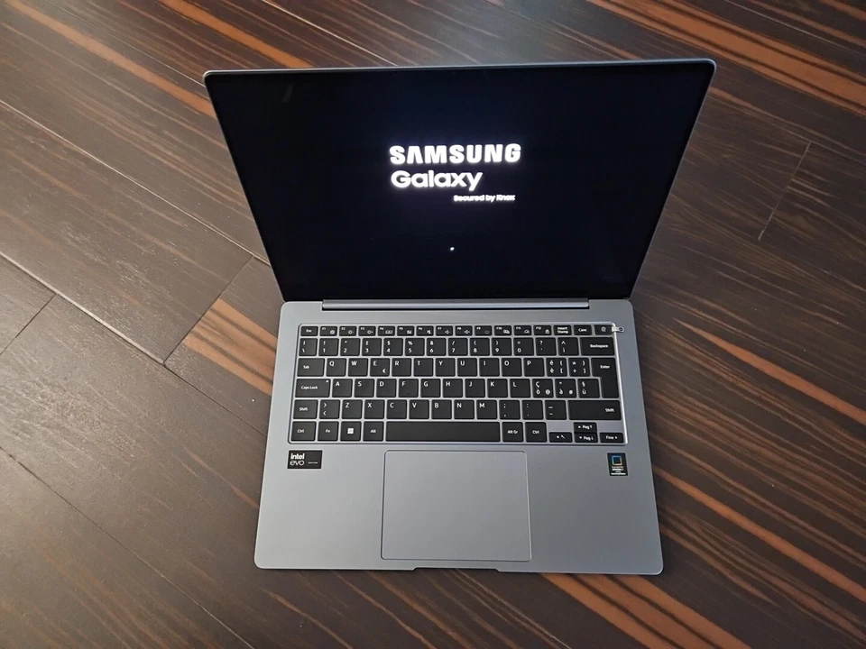 samsung galaxy book 4 pro - Immagine 2 di 4