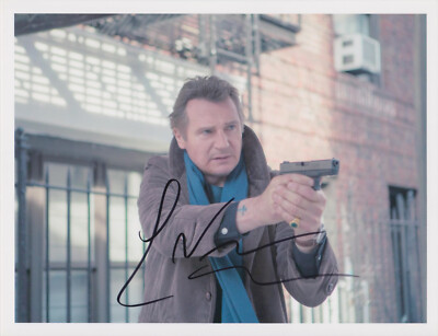 LIAM NEESON Original Autogramm signiertes Großfoto Top Portrait aus 96 Hours