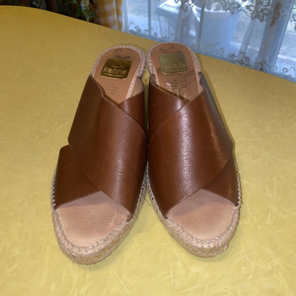 KANNA BROWN LEATHER JUTE WEDGE HEELS SLIDES CRISS CROSS STRAP SIZE 8 - Image 3 of 4