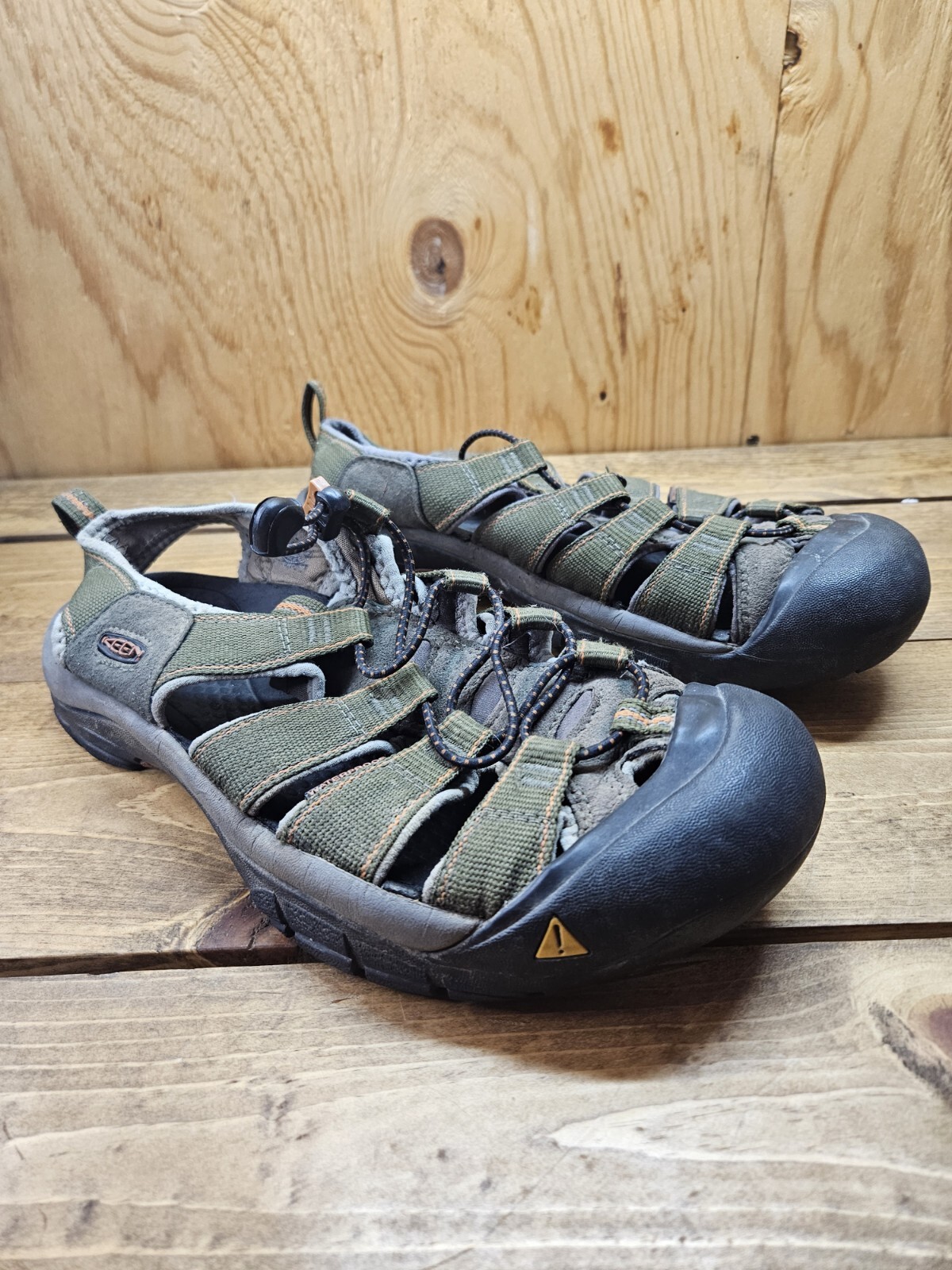 Sandali KEEN Newport H2 escursionismo passeggio atletico impermeabili verde militare uomo taglia 9