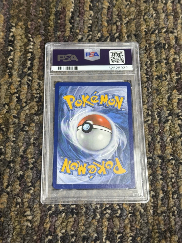 PSA 10 Gem Mint Morpeko V SWSH056 SWSH: Sword & Shield Promo Cards Holo - Image 2 of 2